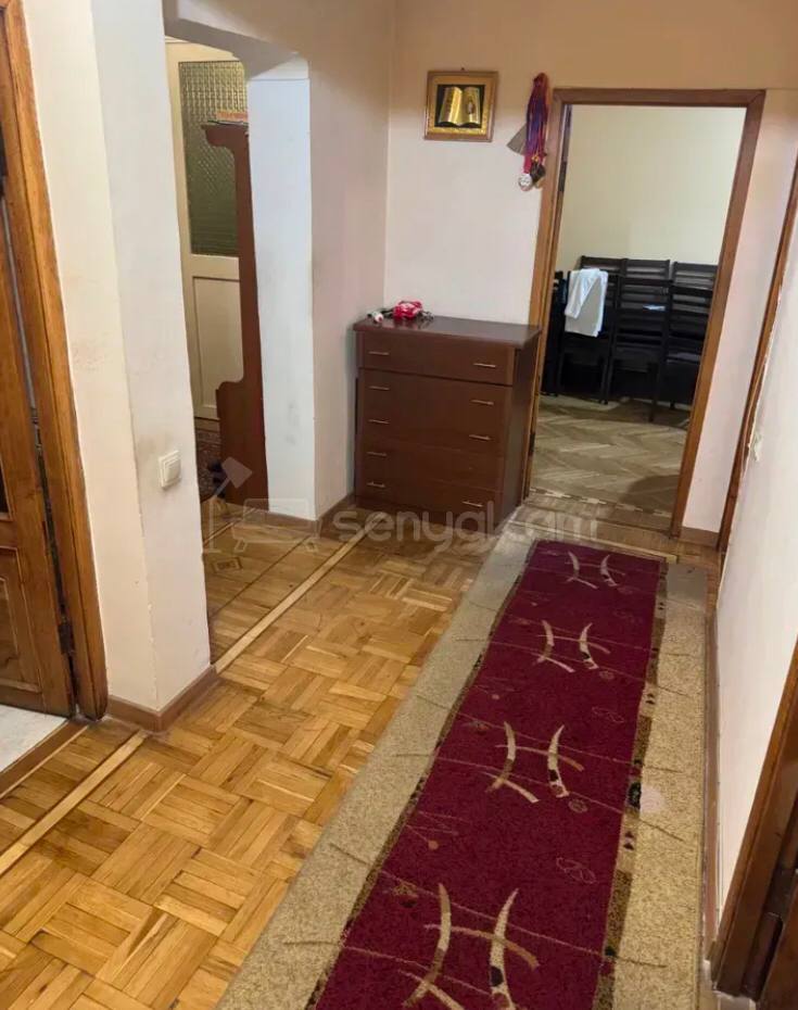 3 Սենյականոց Բնակարան, 90քմ, 3/9 հարկ, Կոսմետիկ Վերանորոգված, Կահավորված