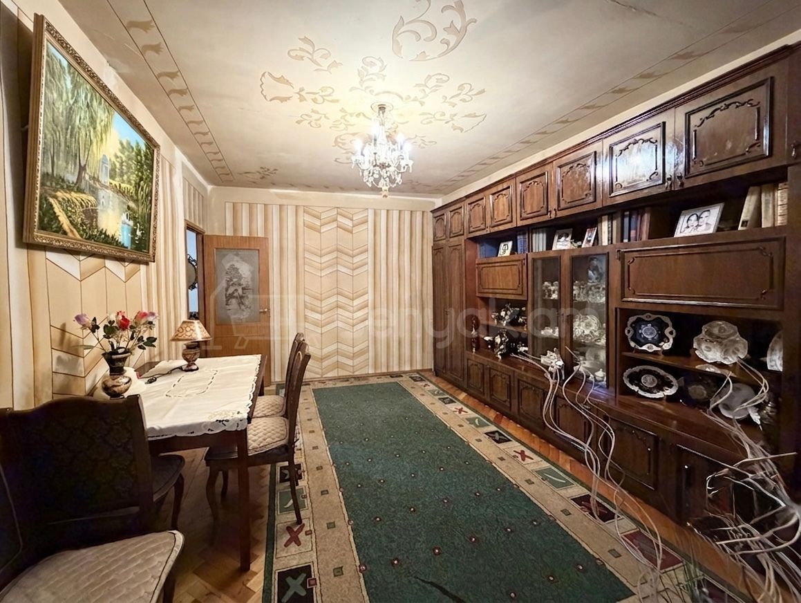3 Սենյականոց Բնակարան, 77քմ, 1/9 հարկ, Պետական Վիճակում