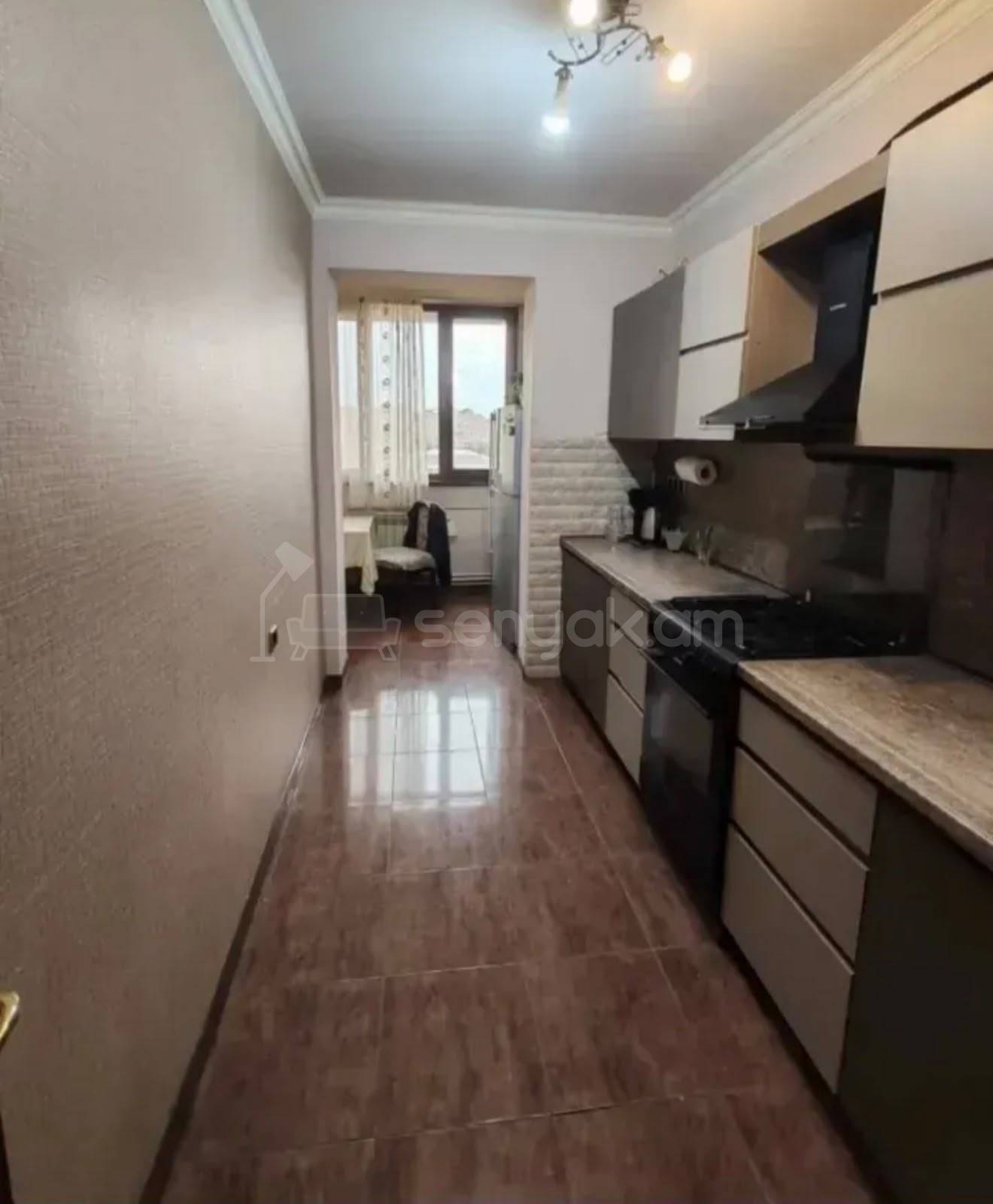 3 Սենյականոց Բնակարան, 80քմ, 9/9 հարկ, Կապիտալ Վերանորոգված, Կահավորված