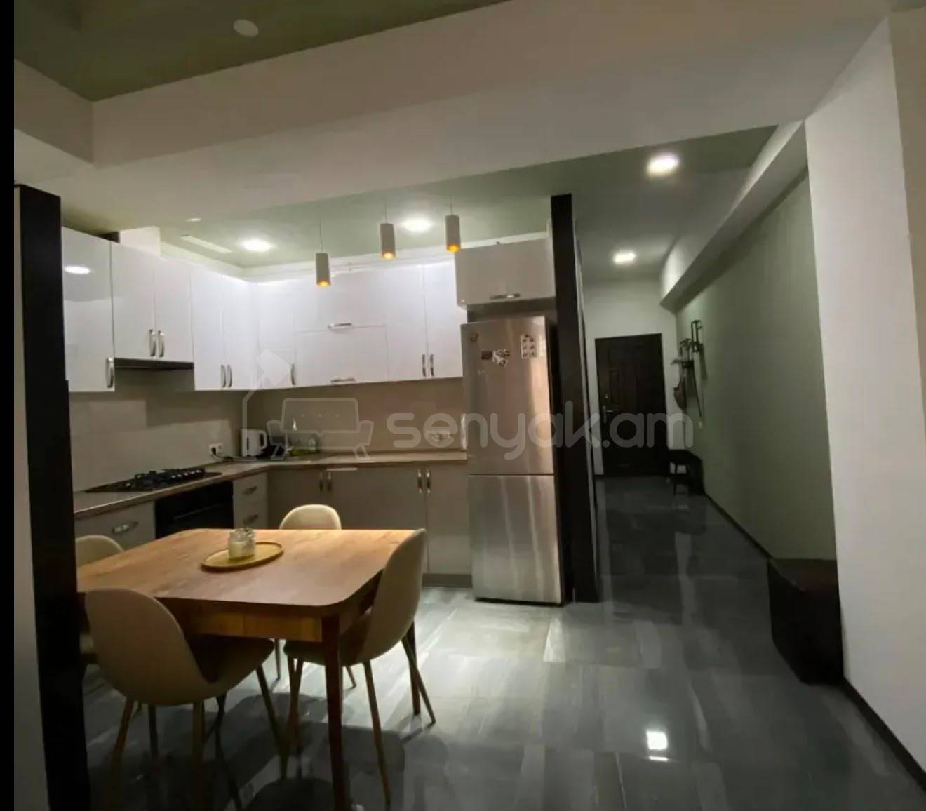 2 Սենյականոց Բնակարան Նորակառույցում, 65քմ, 8/15 հարկ, Նորմալ Վիճակում, Կահավորված