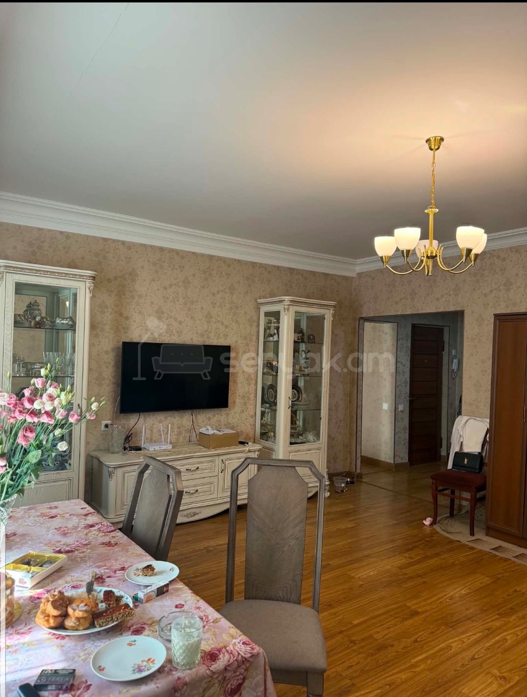 2 Սենյականոց Բնակարան, 72քմ, 2/9 հարկ, Կապիտալ Վերանորոգված, Կահավորված