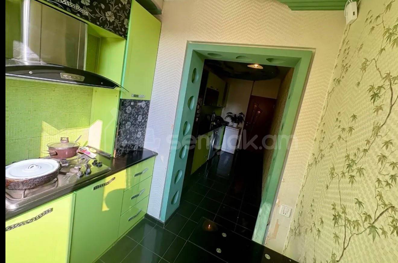 3 Սենյականոց Բնակարան Նորակառույցում, 100քմ, 8/11 հարկ, Նորմալ Վիճակում