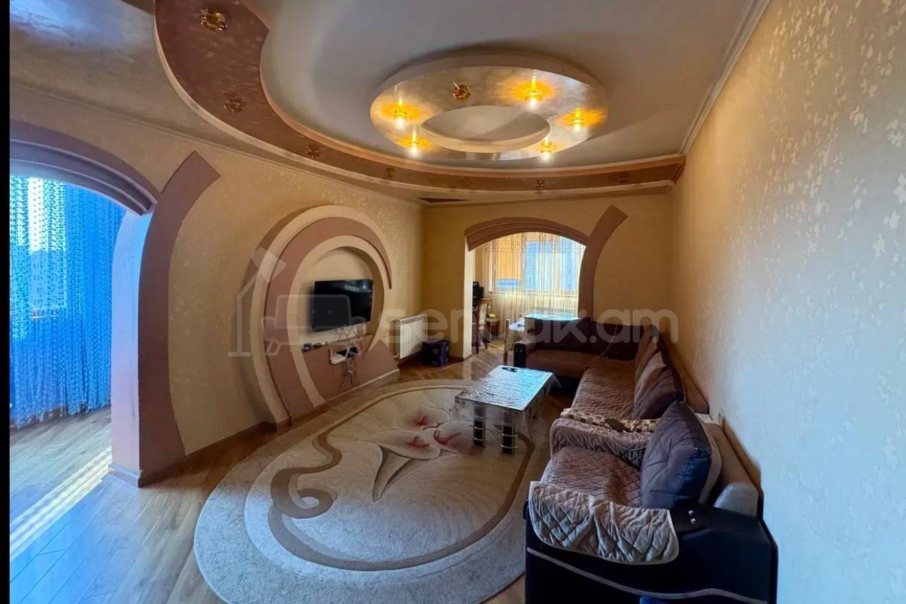 3 Սենյականոց Բնակարան Նորակառույցում, 100քմ, 8/11 հարկ, Նորմալ Վիճակում