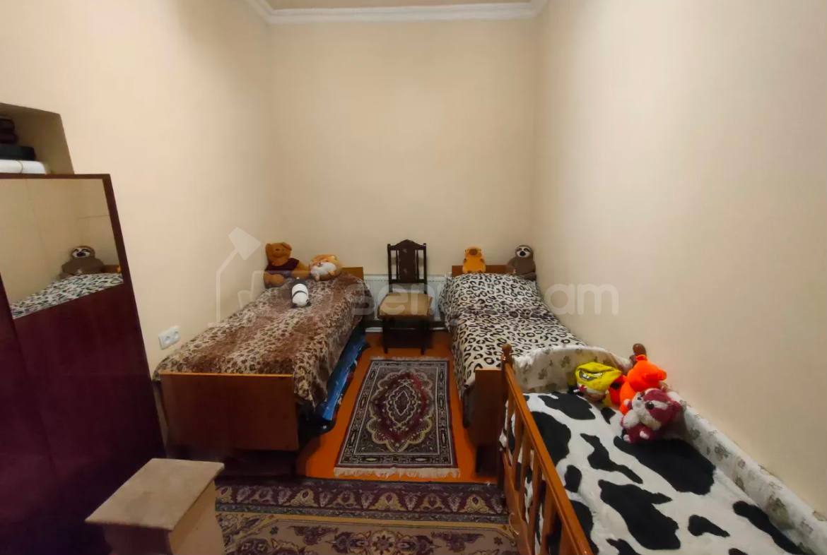 3 Սենյականոց Սեփական Տուն, 81քմ, Նորմալ Վիճակում