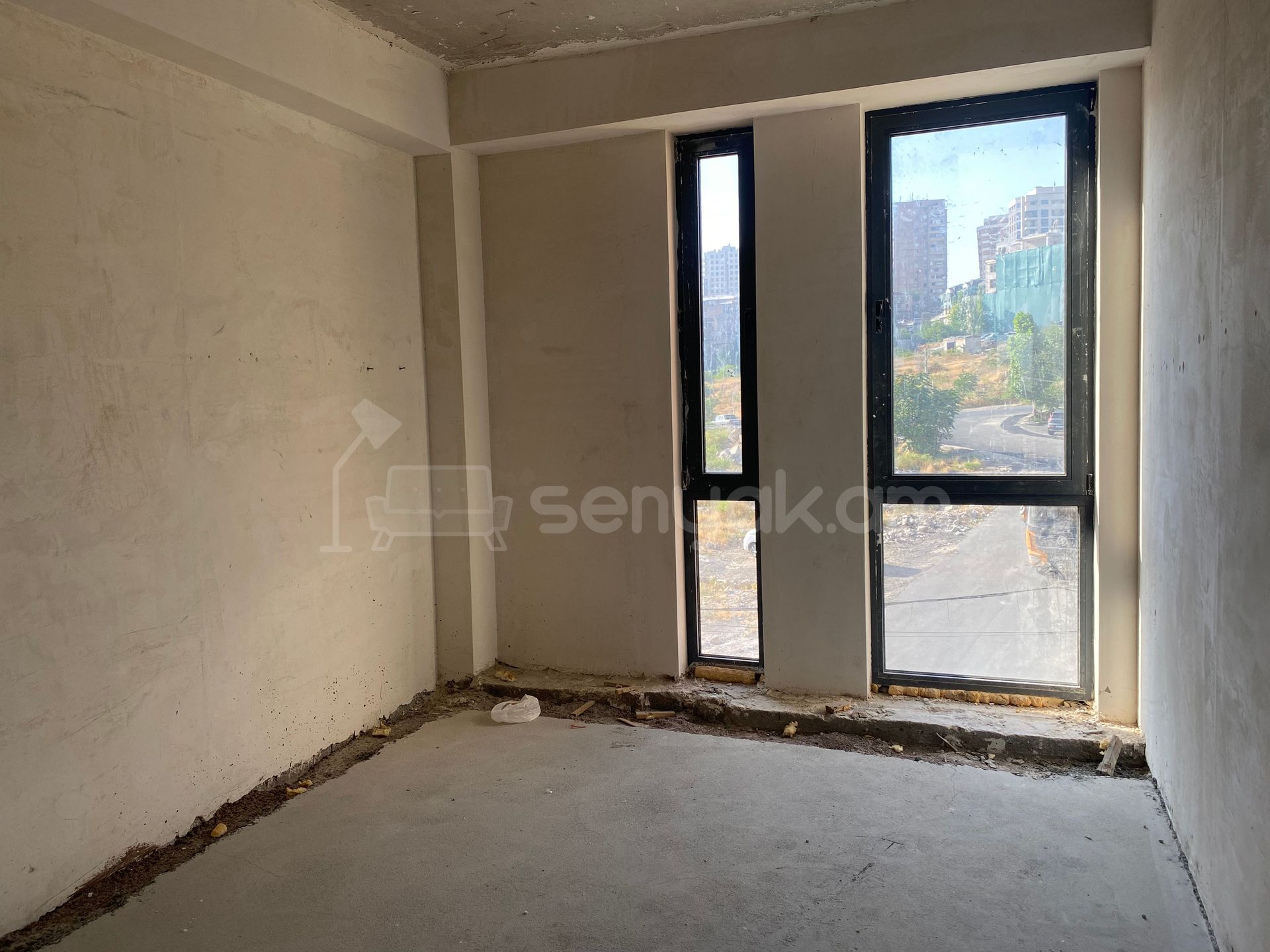 4 Սենյականոց Բնակարան Նորակառույցում, 165քմ, 3/5 հարկ, Զրոյական Վիճակում