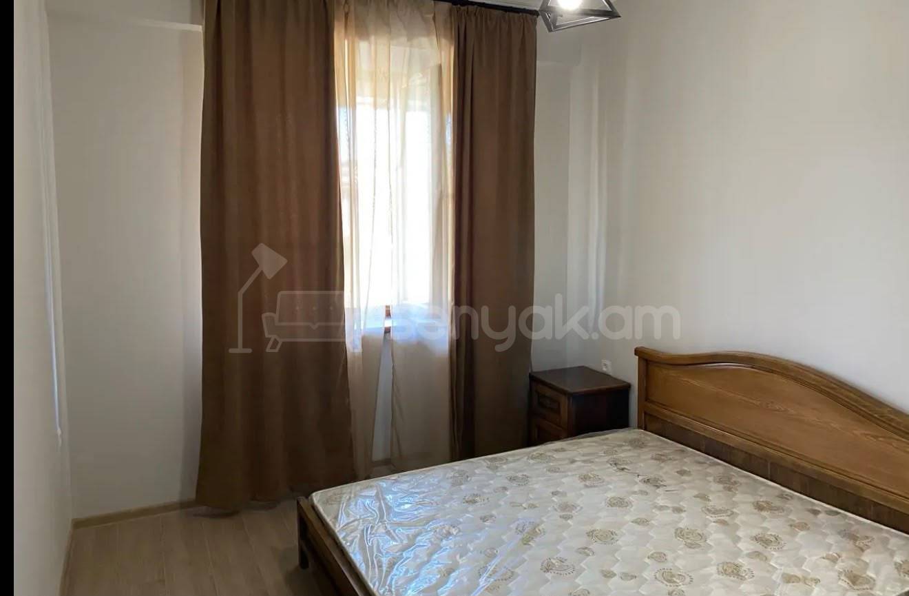 3 Սենյականոց Բնակարան Նորակառույցում, 71քմ, 2/12 հարկ, Կապիտալ Վերանորոգված