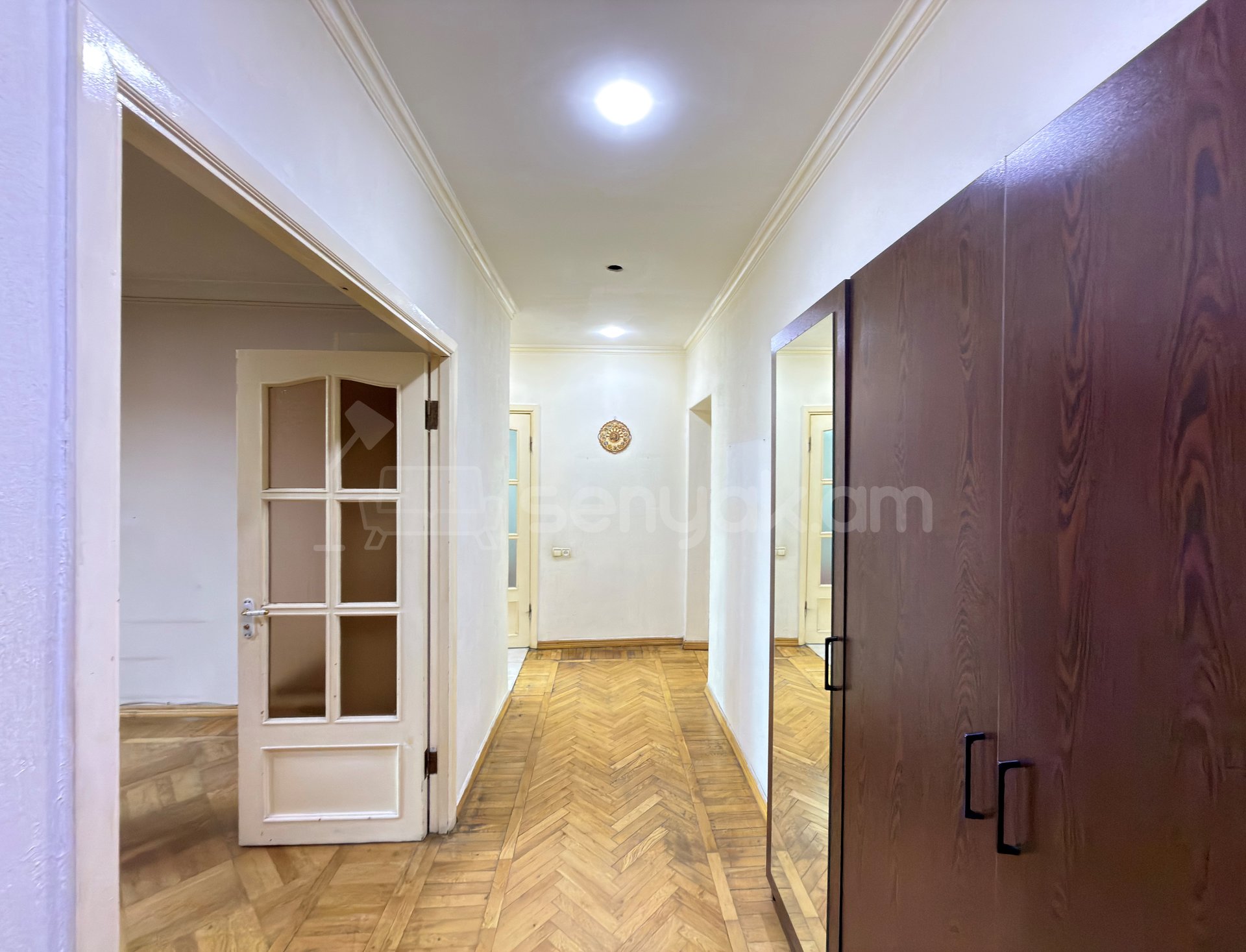 2 Սենյականոց Բնակարան Քարե Շենքում, 71քմ, 6/6 հարկ, Նորմալ Վիճակում