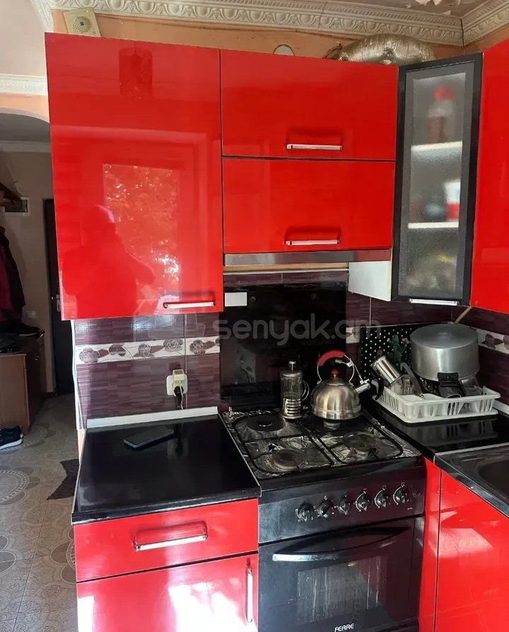 2 Սենյականոց Բնակարան Քարե Շենքում, 45քմ, 3/5 հարկ, Կապիտալ Վերանորոգված