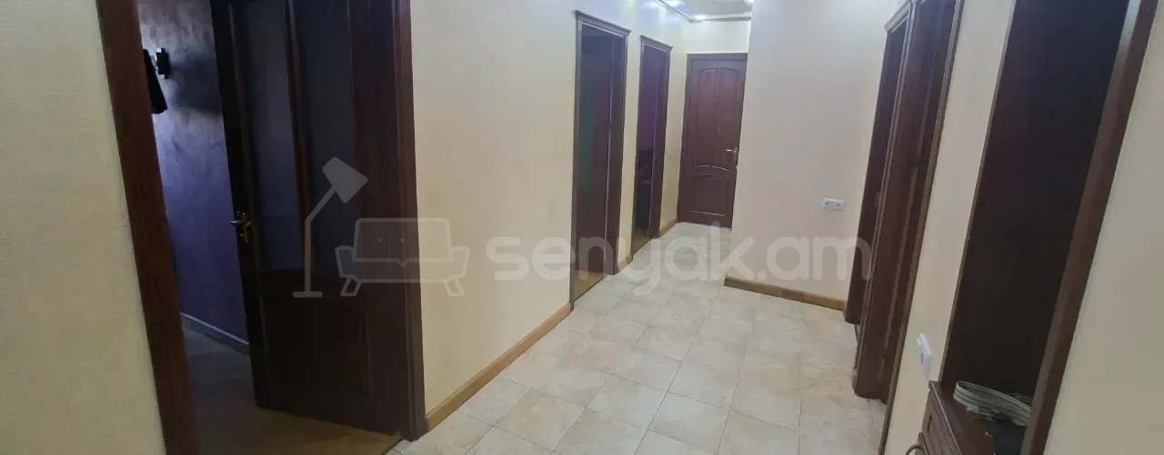 4 Սենյականոց Բնակարան Քարե Շենքում, 74քմ, 6/9 հարկ, Կապիտալ Վերանորոգված, Կահավորված