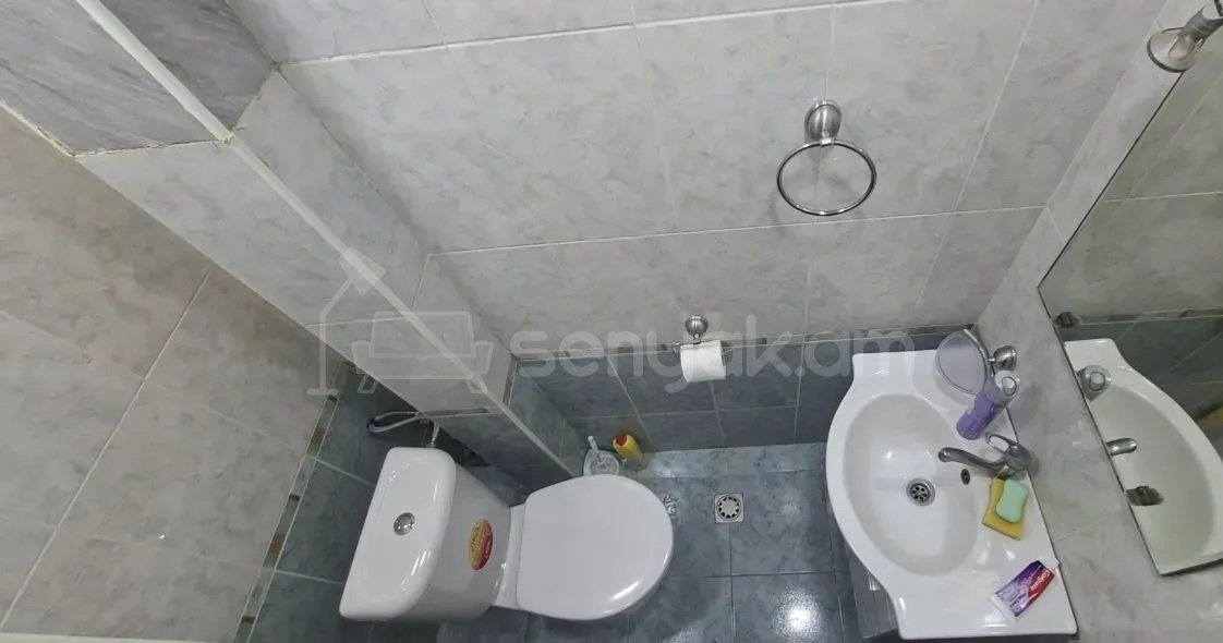 4 Սենյականոց Բնակարան Քարե Շենքում, 74քմ, 6/9 հարկ, Կապիտալ Վերանորոգված, Կահավորված