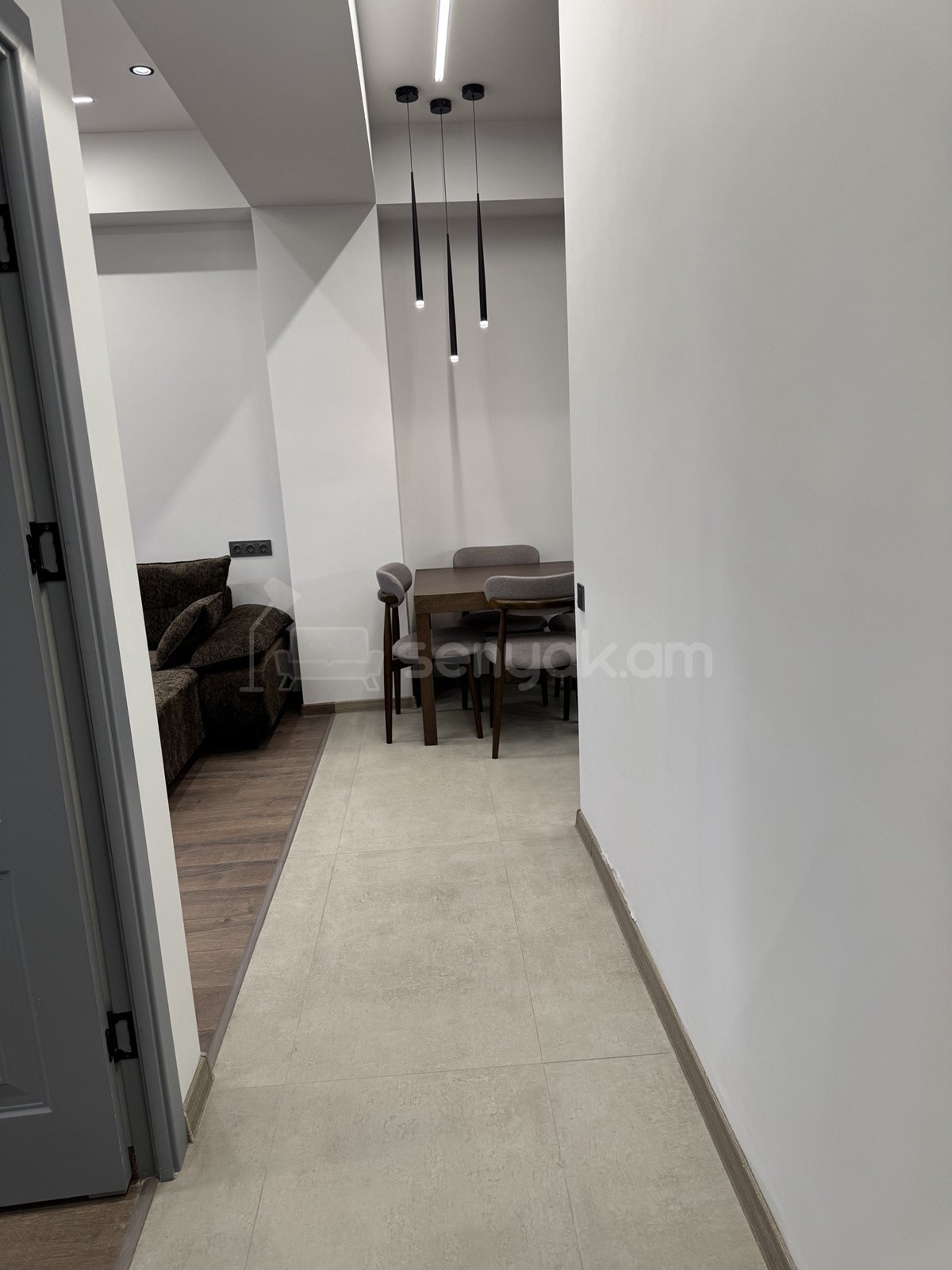2 Սենյականոց Բնակարան, 57քմ, 14/18 հարկ, Դիզայներական Վերանորոգված, Կահավորված, Արևկող