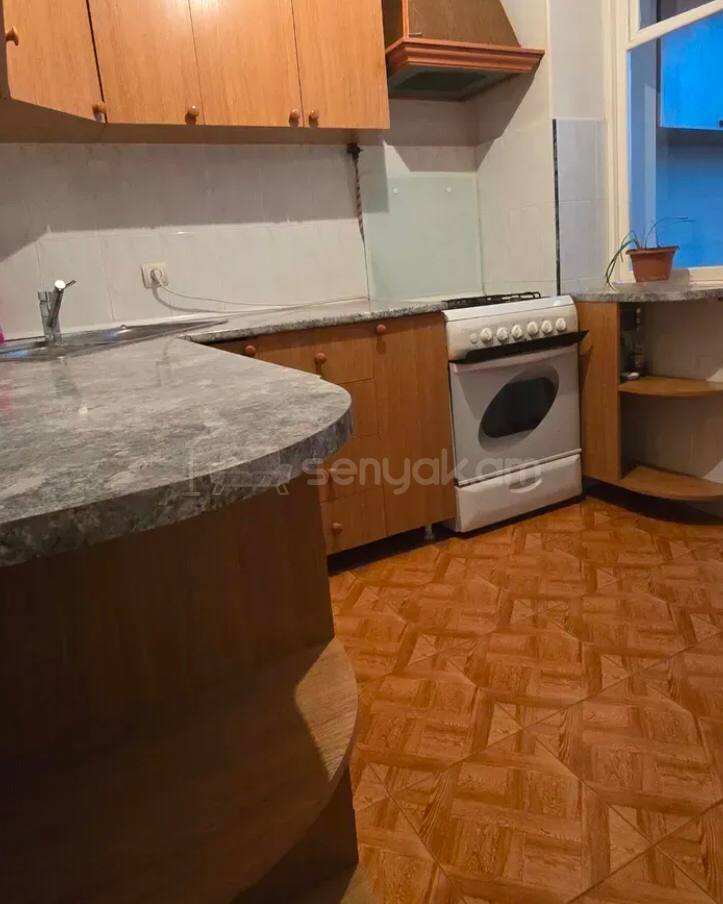 2 Սենյականոց Բնակարան Քարե Շենքում, 40քմ, 4/5 հարկ, Կոսմետիկ Վերանորոգված, Կահավորված, Արևկող