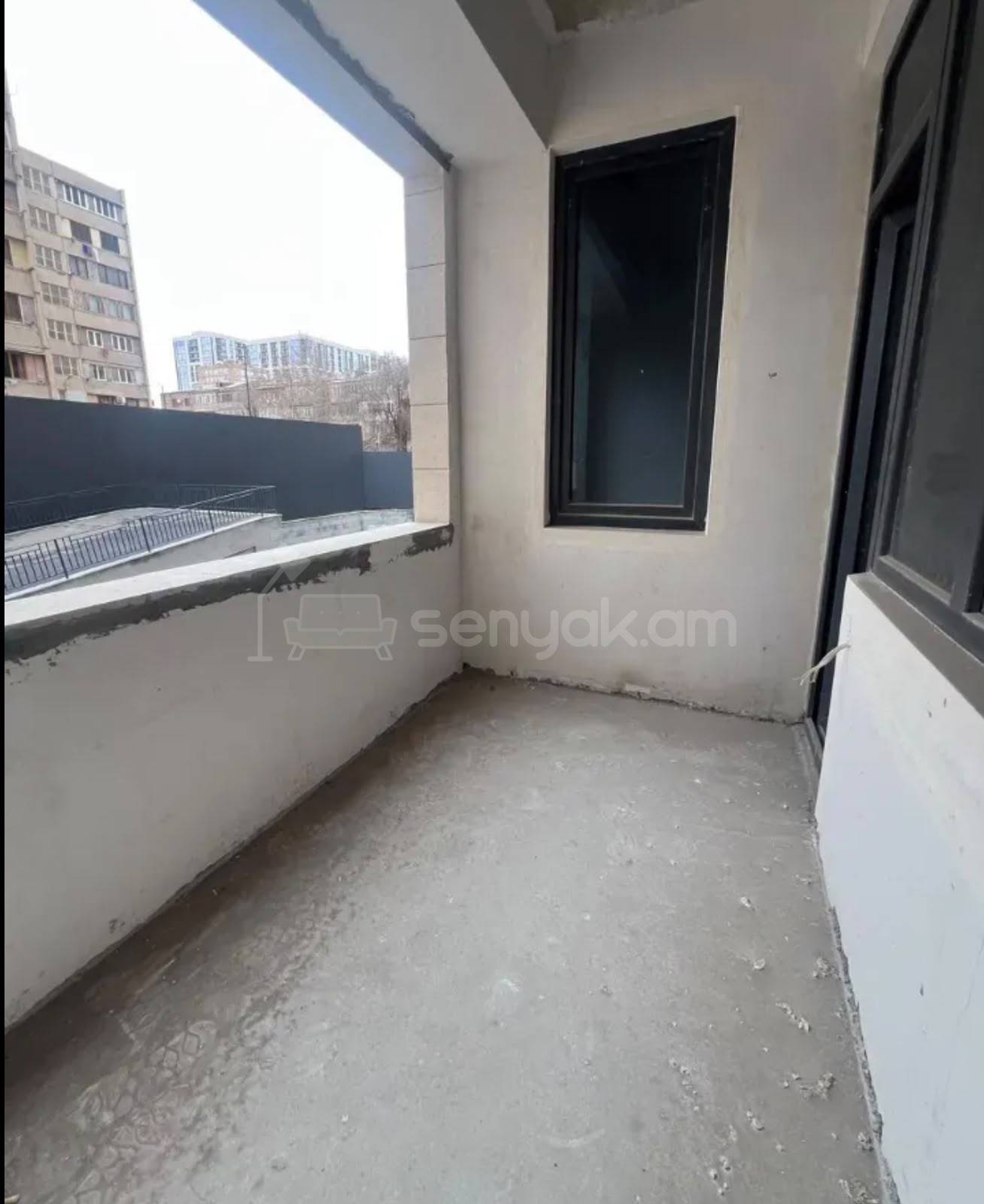 4 Սենյականոց Բնակարան Նորակառույցում, 115քմ, 2/15 հարկ, Զրոյական Վիճակում