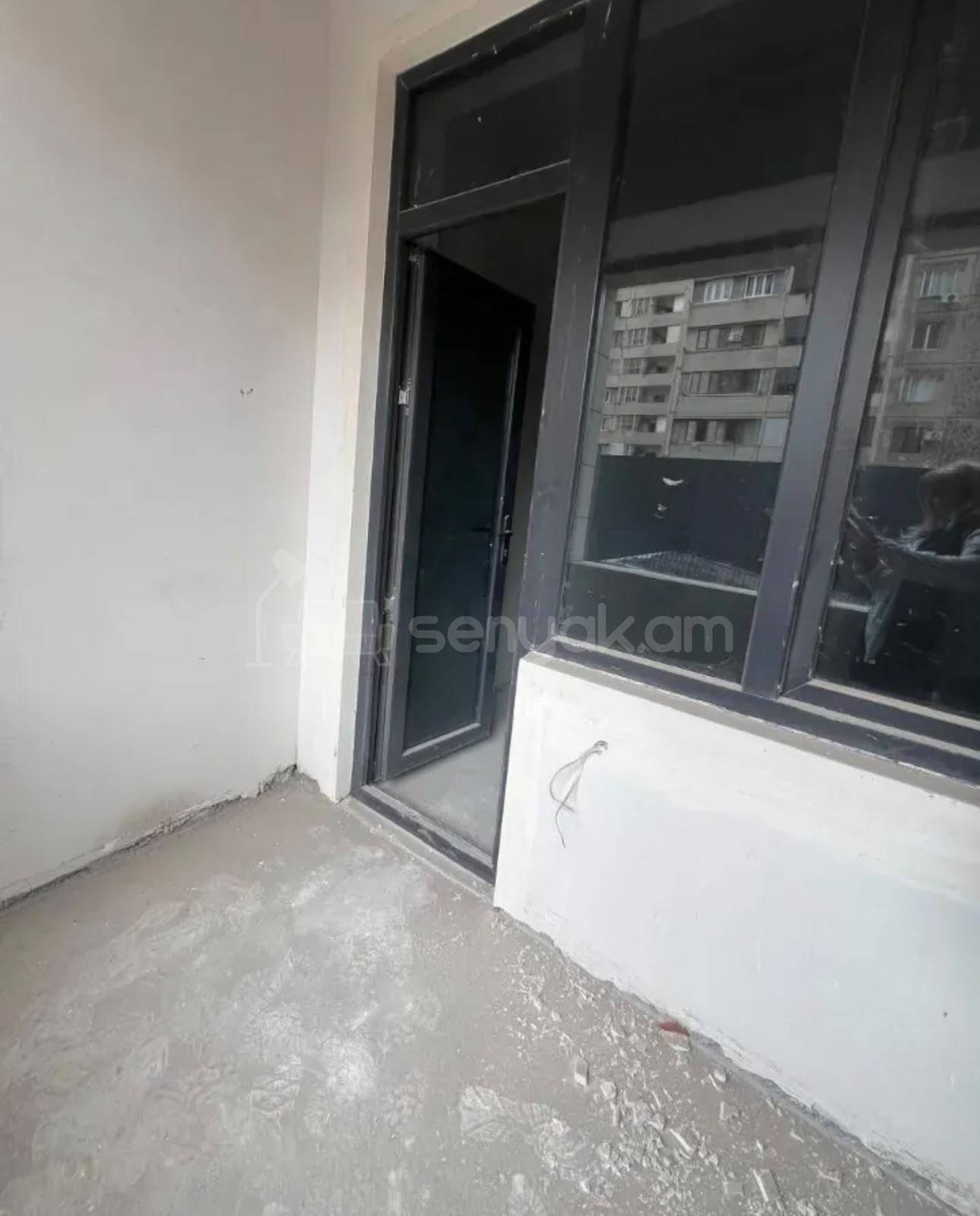 4 Սենյականոց Բնակարան Նորակառույցում, 115քմ, 2/15 հարկ, Զրոյական Վիճակում