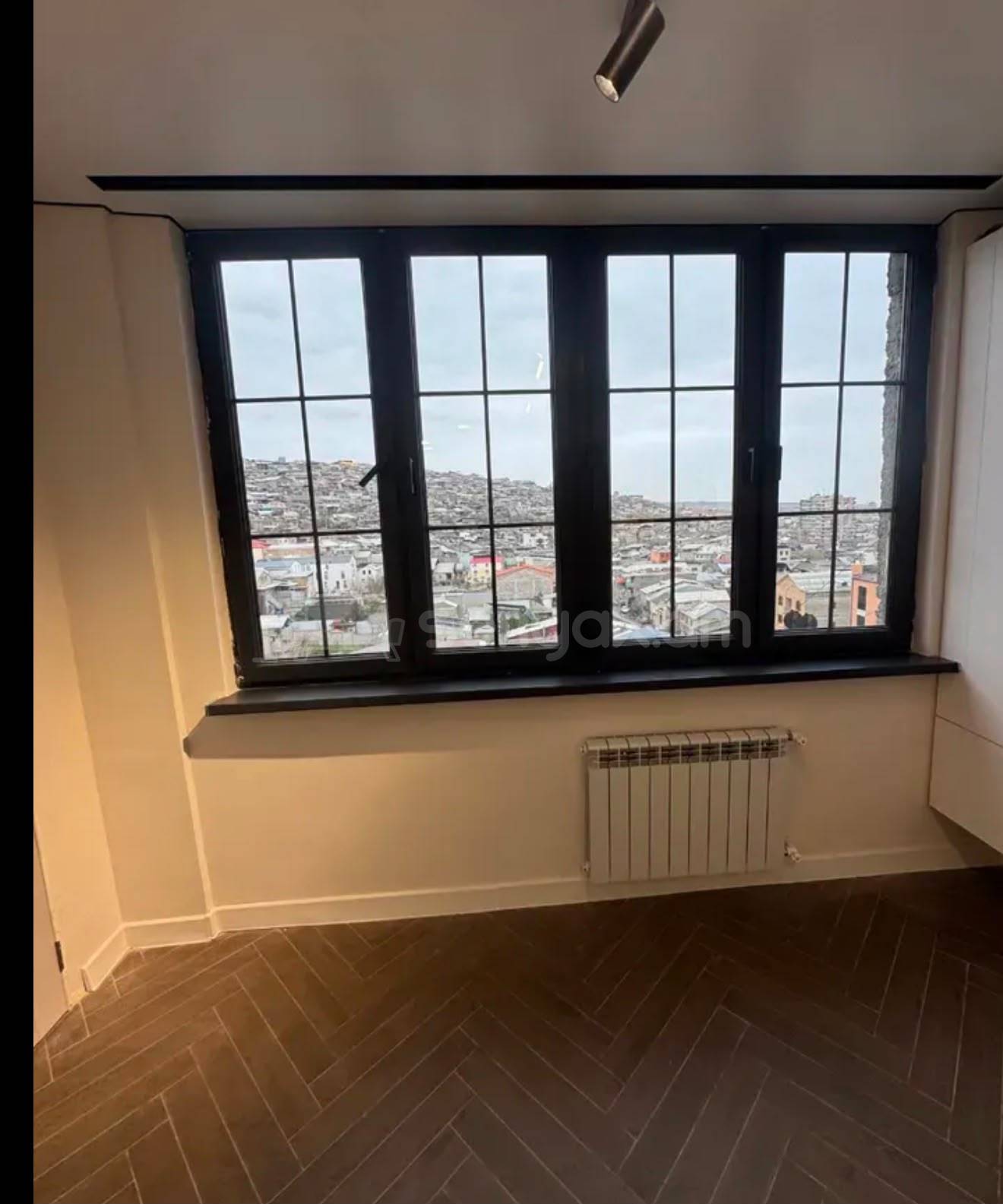 2 Սենյականոց Բնակարան, 41քմ, 9/10 հարկ, Կապիտալ Վերանորոգված