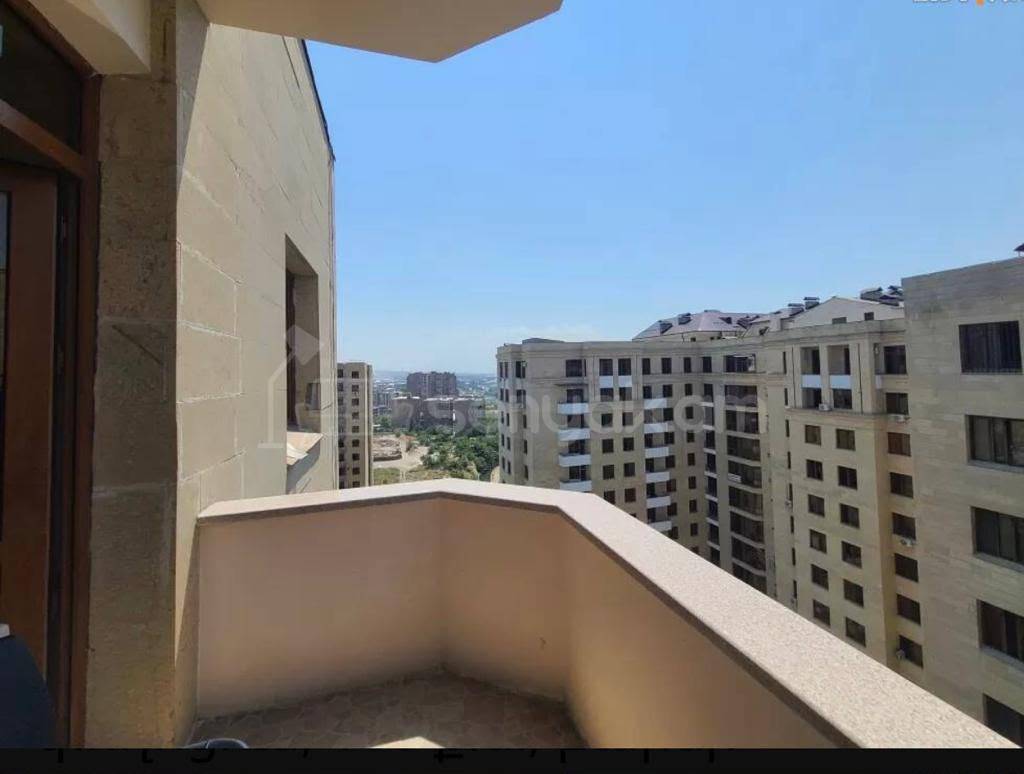 4 Սենյականոց Բնակարան Նորակառույցում, 107քմ, 14/14 հարկ, Դիզայներական Վերանորոգված