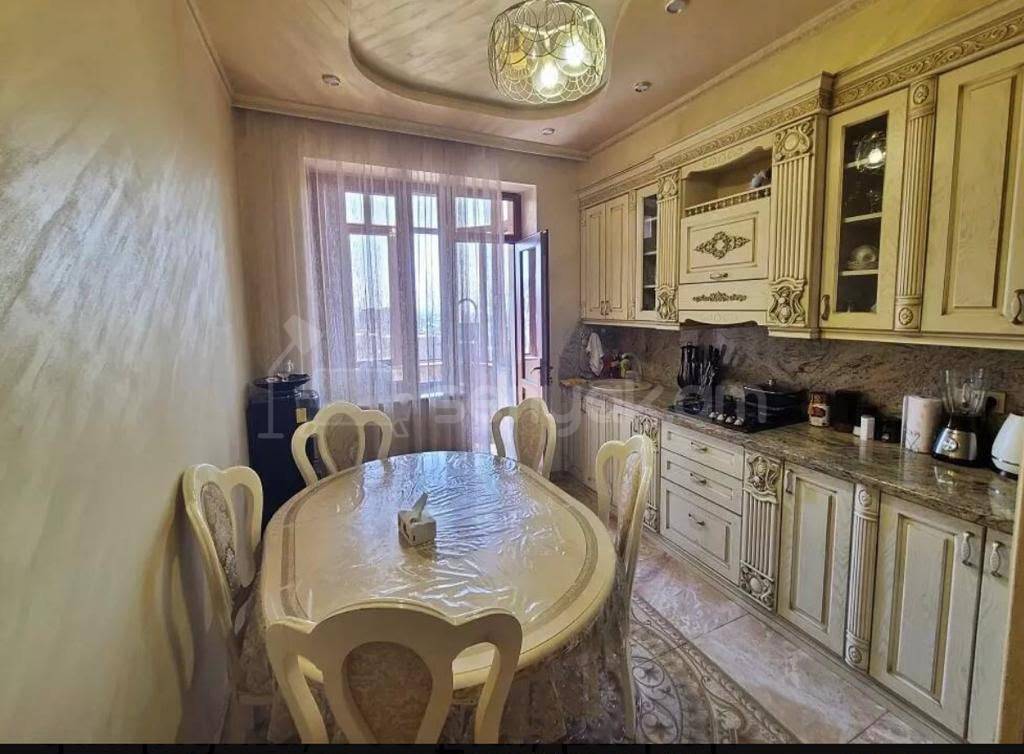4 Սենյականոց Բնակարան Նորակառույցում, 107քմ, 14/14 հարկ, Դիզայներական Վերանորոգված