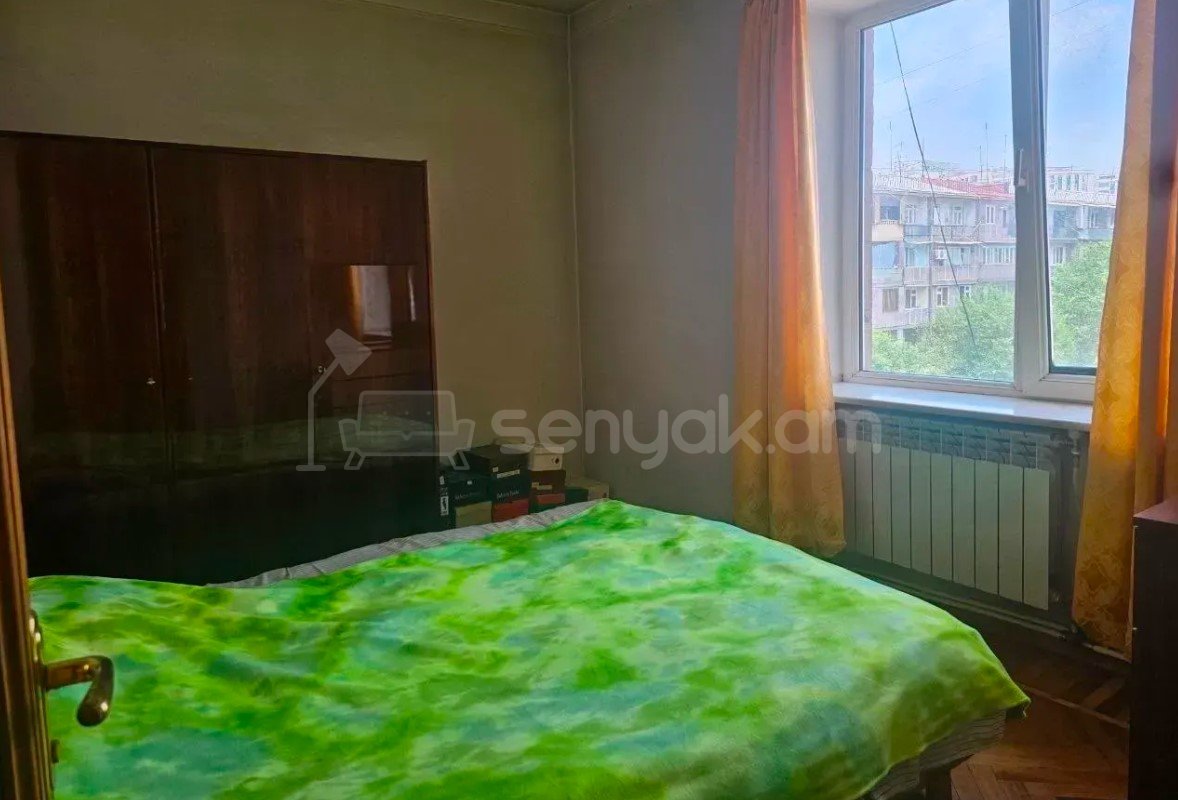 3 Սենյականոց Բնակարան Քարե Շենքում, 74քմ, 5/5 հարկ, Կոսմետիկ Վերանորոգված