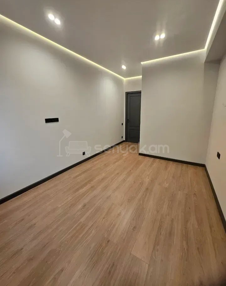 2 Սենյականոց Բնակարան Նորակառույցում, 66քմ, 2/14 հարկ, Կապիտալ Վերանորոգված