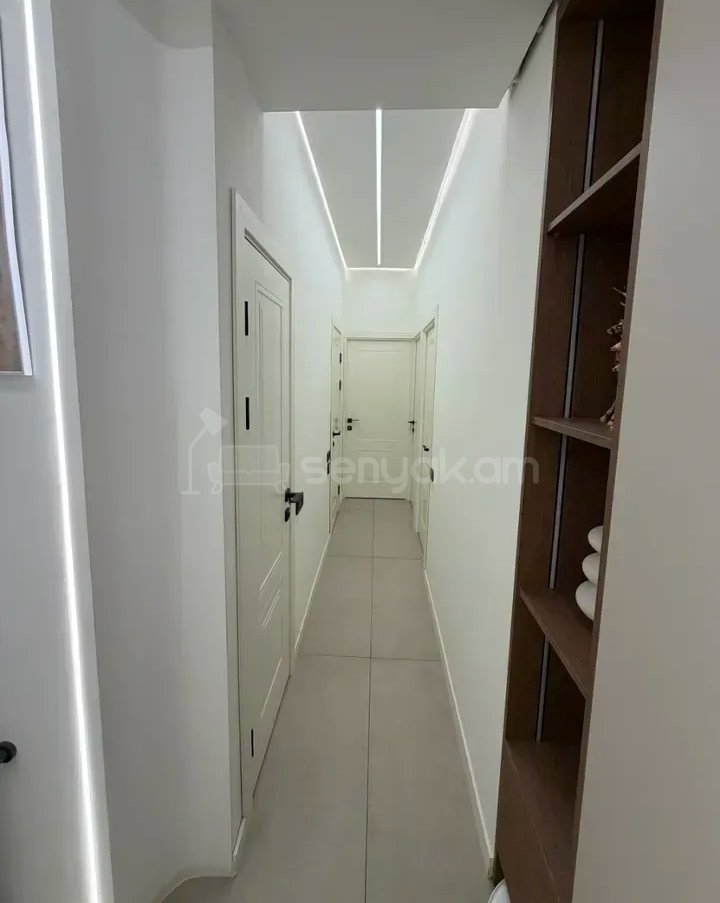 3 Սենյականոց Բնակարան, 80քմ, 3/14 հարկ, Կապիտալ Վերանորոգված