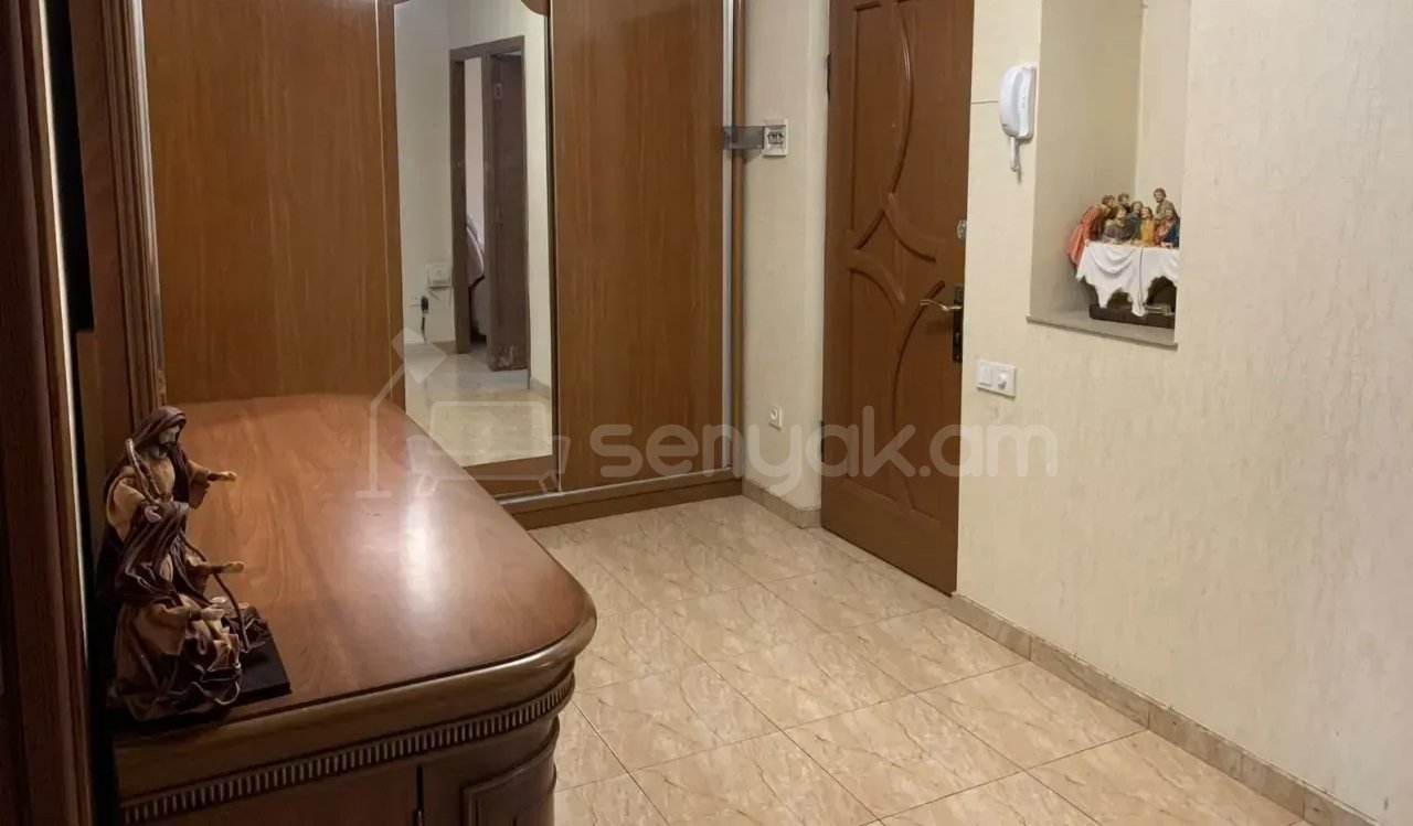3 Սենյականոց Բնակարան, 78քմ, 5/9 հարկ, Կապիտալ Վերանորոգված, Կահավորված, Արևկող