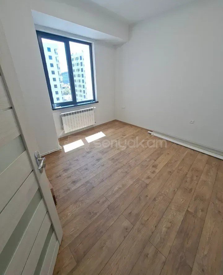 4 Սենյականոց Բնակարան Նորակառույցում, 113քմ, 8/16 հարկ, Կապիտալ Վերանորոգված