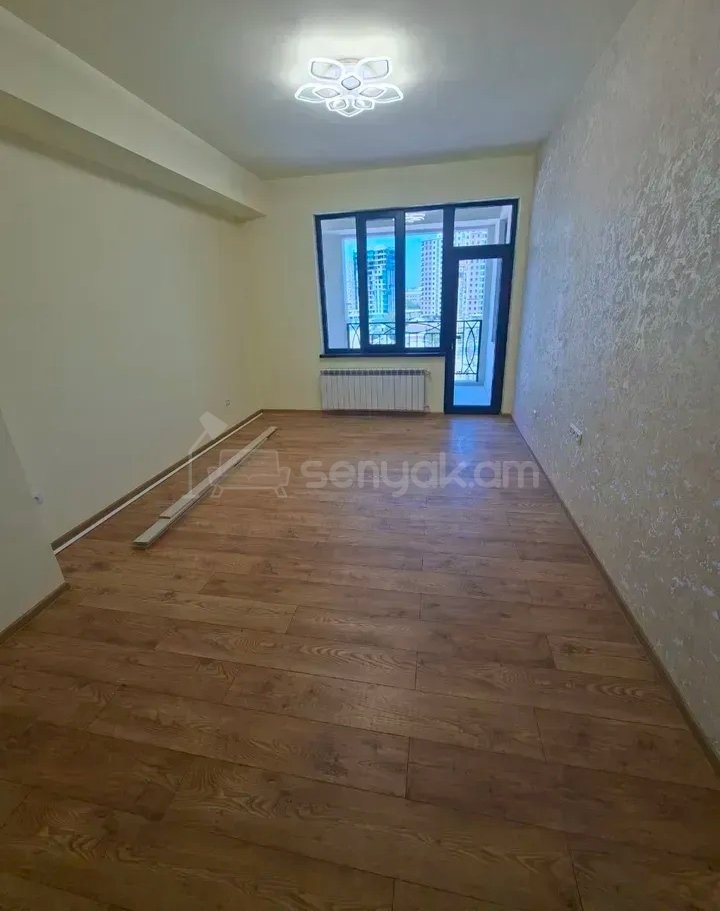 4 Սենյականոց Բնակարան Նորակառույցում, 113քմ, 8/16 հարկ, Կապիտալ Վերանորոգված