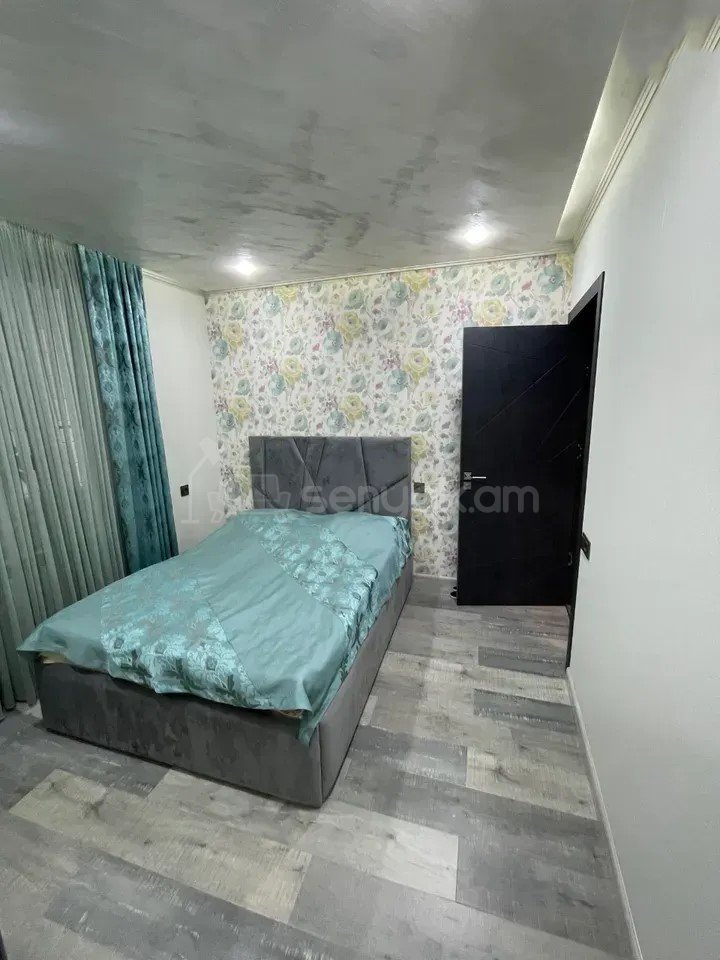 3 Սենյականոց Բնակարան Նորակառույցում, 90քմ, 1/12 հարկ, Կապիտալ Վերանորոգված