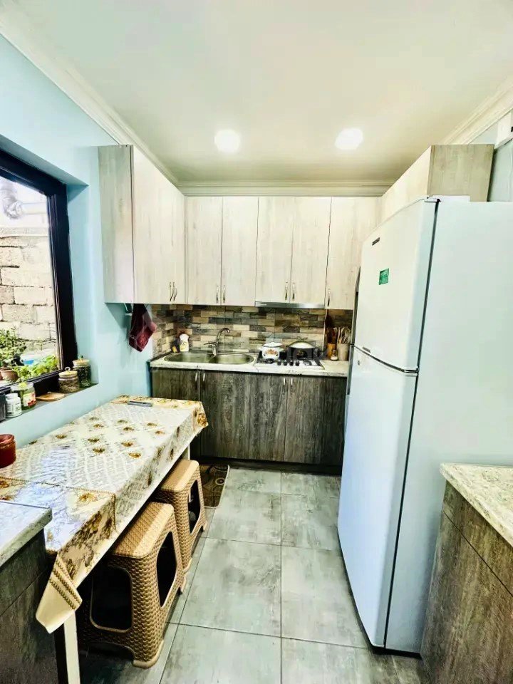 3 Սենյականոց Սեփական Տուն, 90քմ, Նորմալ Վիճակում