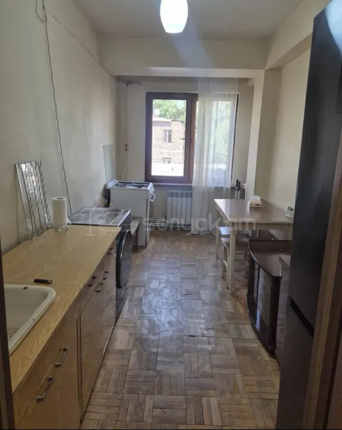 3 Սենյականոց Բնակարան, 80քմ, 2/14 հարկ, Կոսմետիկ Վերանորոգված, Կահավորված