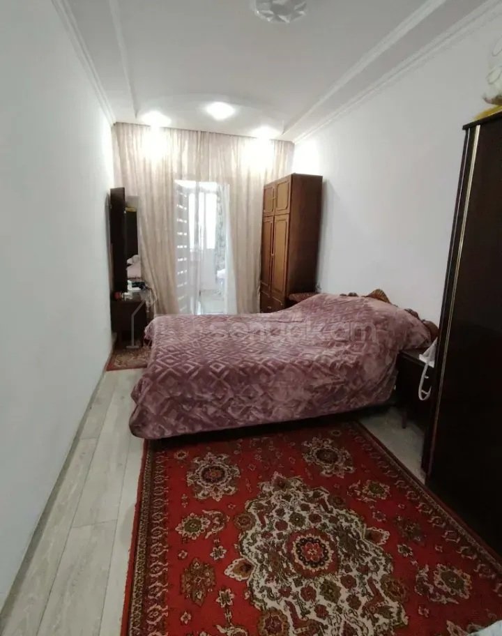 1 Սենյականոց Բնակարան Քարե Շենքում, 56քմ, 3/4 հարկ, Կապիտալ Վերանորոգված, Կահավորված
