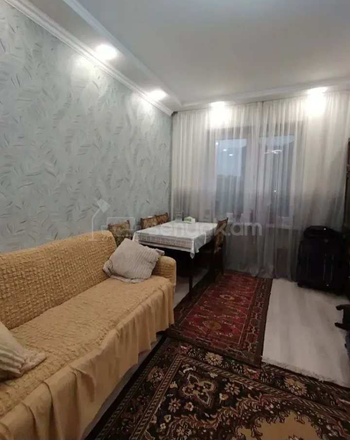 1 Սենյականոց Բնակարան Քարե Շենքում, 56քմ, 3/4 հարկ, Կապիտալ Վերանորոգված, Կահավորված