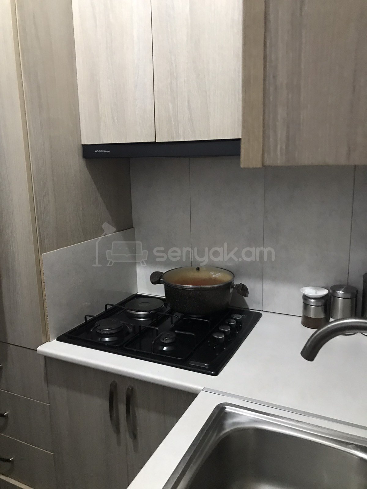 2 Սենյականոց Բնակարան, 50քմ, 3/9 հարկ, Կապիտալ Վերանորոգված, Կահավորված, Արևկող