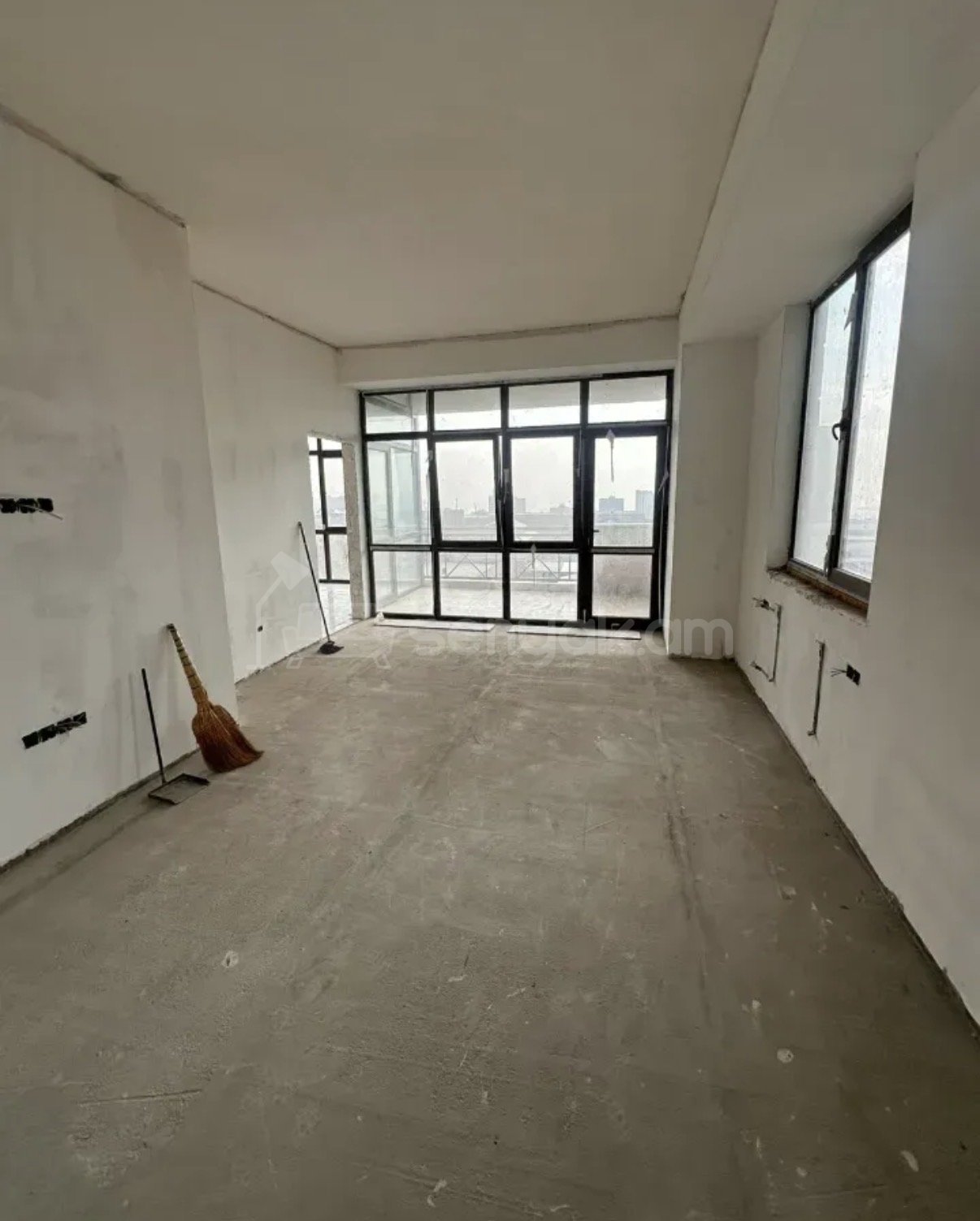3 Սենյականոց Բնակարան Նորակառույցում, 88քմ, 8/15 հարկ, Զրոյական Վիճակում