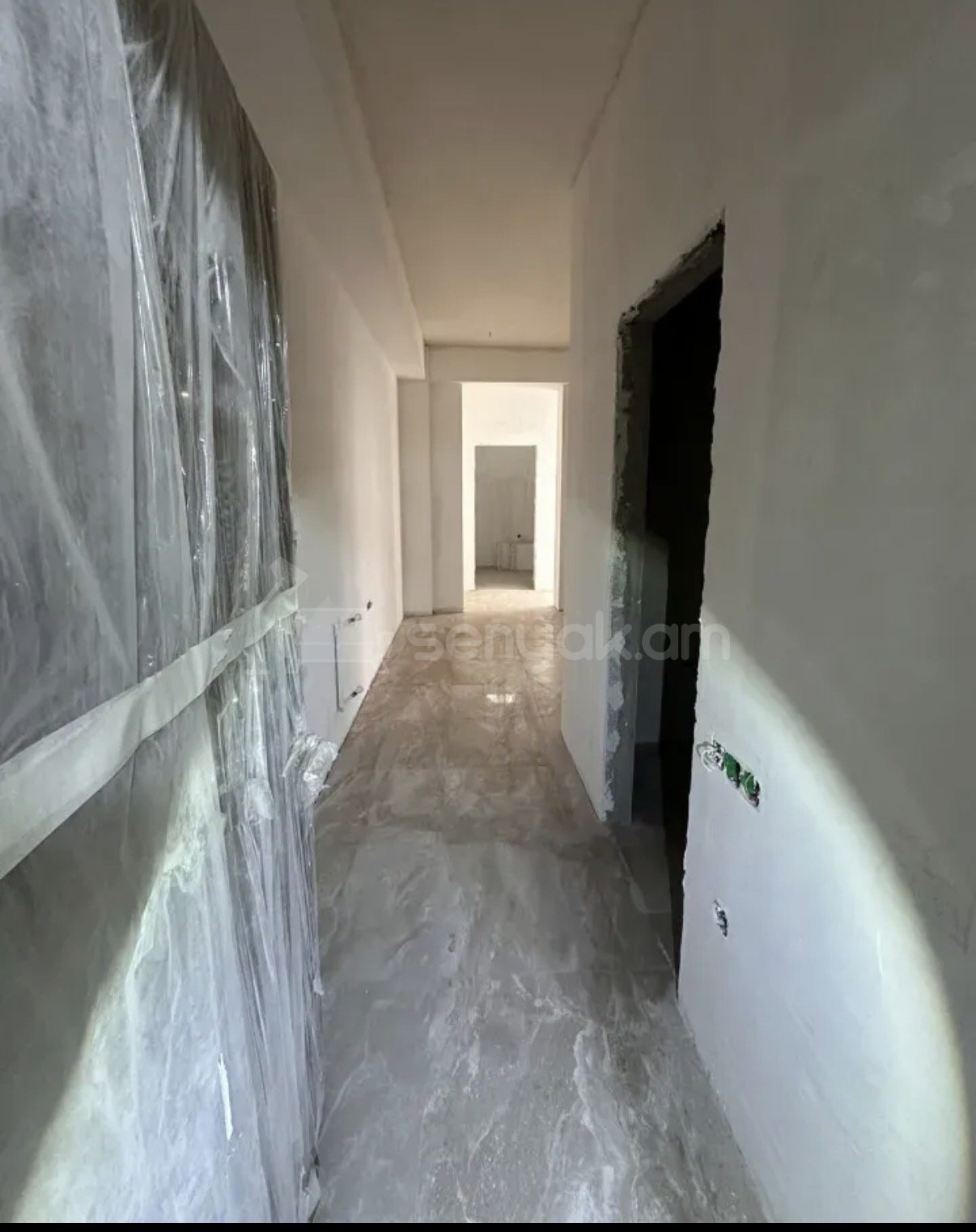 3 Սենյականոց Բնակարան Նորակառույցում, 88քմ, 8/15 հարկ, Զրոյական Վիճակում