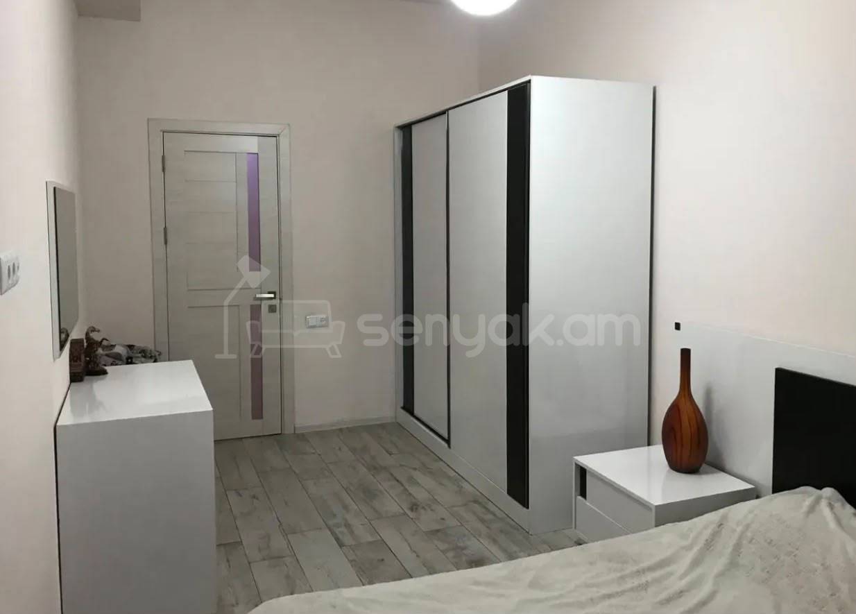 2 Սենյականոց Բնակարան Նորակառույցում, 48քմ, 2/7 հարկ, Կապիտալ Վերանորոգված, Կահավորված