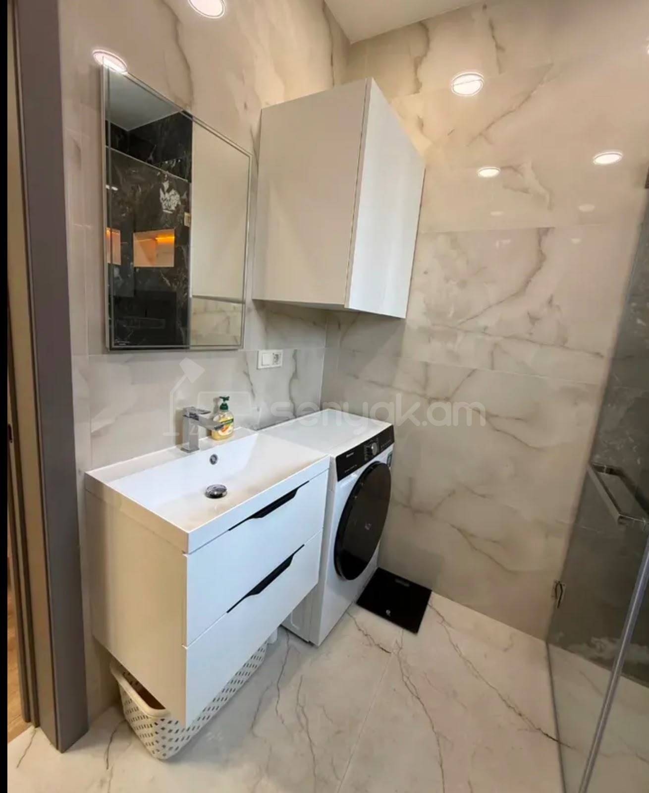 3 Սենյականոց Բնակարան Նորակառույցում, 69քմ, 3/4 հարկ, Կապիտալ Վերանորոգված