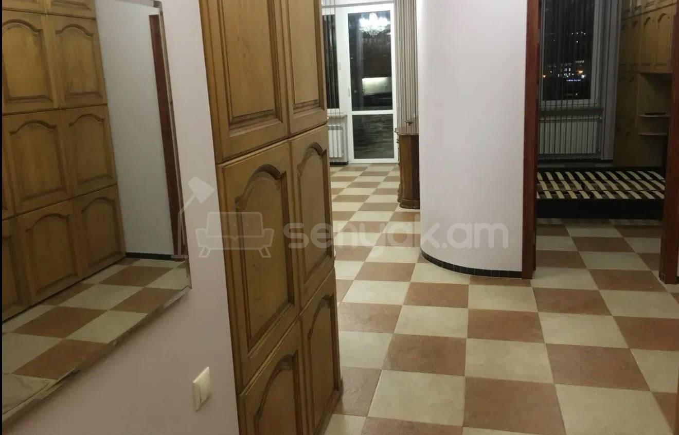 2 Սենյականոց Բնակարան Նորակառույցում, 74քմ, 3/14 հարկ, Նորմալ Վիճակում