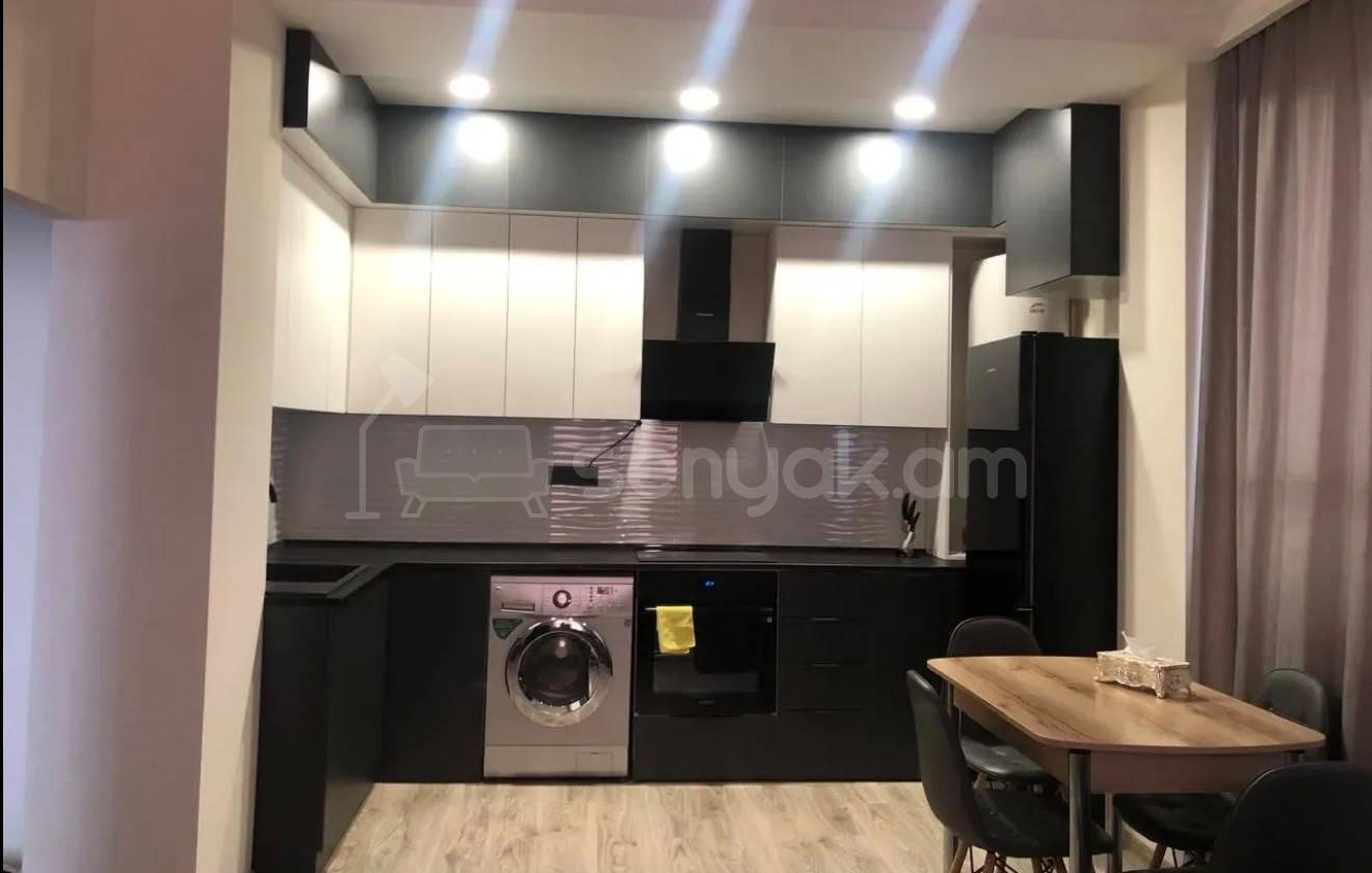 2 Սենյականոց Բնակարան Նորակառույցում, 44քմ, 1/4 հարկ, Կոսմետիկ Վերանորոգված