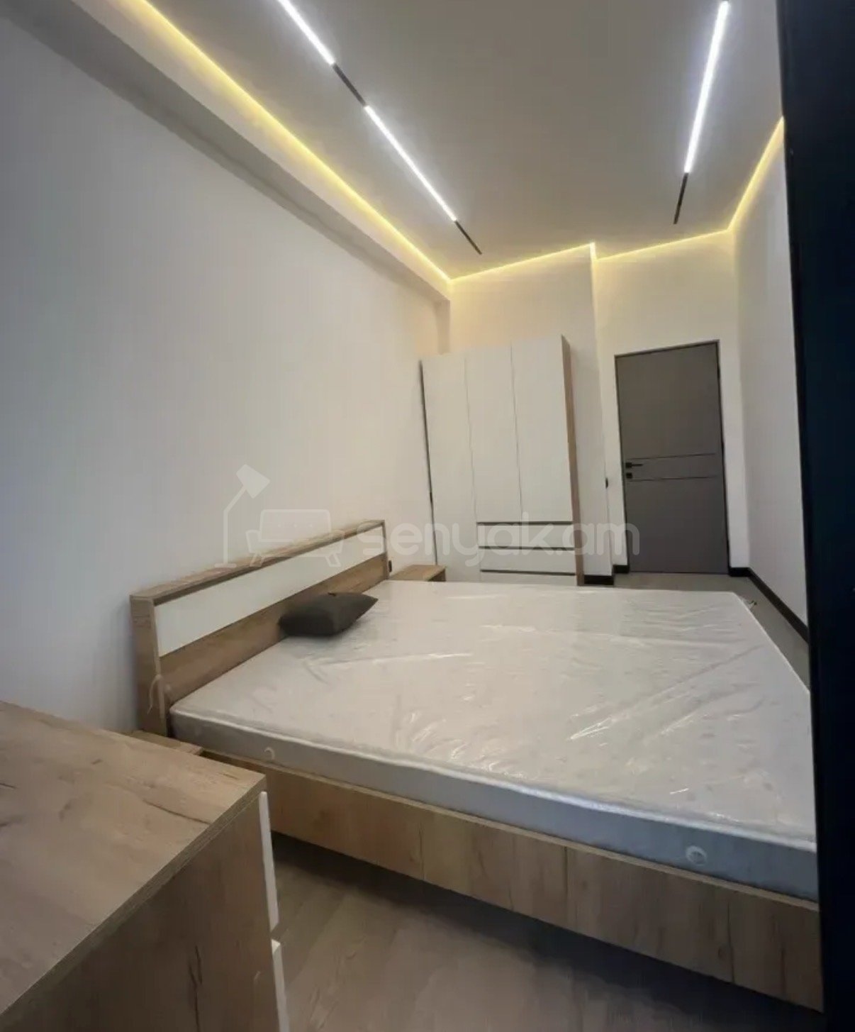 2 Սենյականոց Բնակարան Նորակառույցում, 52քմ, 3/16 հարկ, Կապիտալ Վերանորոգված, Կահավորված, Արևկող