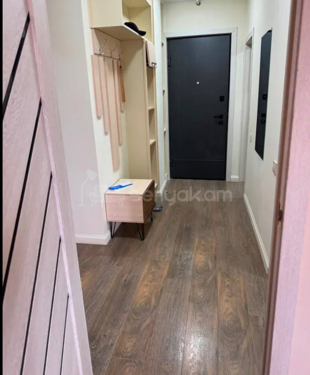 2 Սենյականոց Բնակարան Նորակառույցում, 50քմ, 7/9 հարկ, Կապիտալ Վերանորոգված