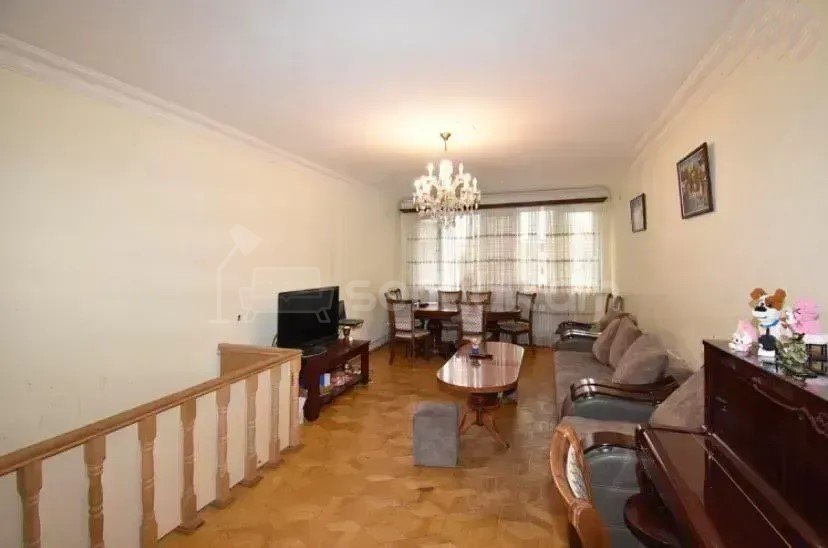 3 Սենյականոց Բնակարան, 92քմ, 1/9 հարկ, Կապիտալ Վերանորոգված