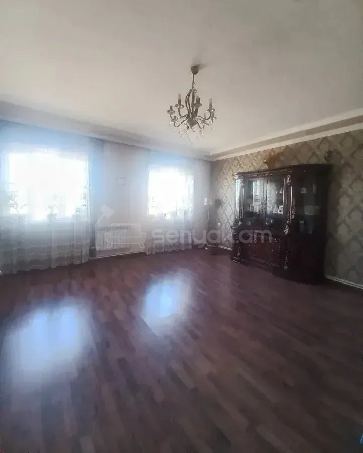 6 Սենյականոց Սեփական Տուն, 230քմ, Կապիտալ Վերանորոգված