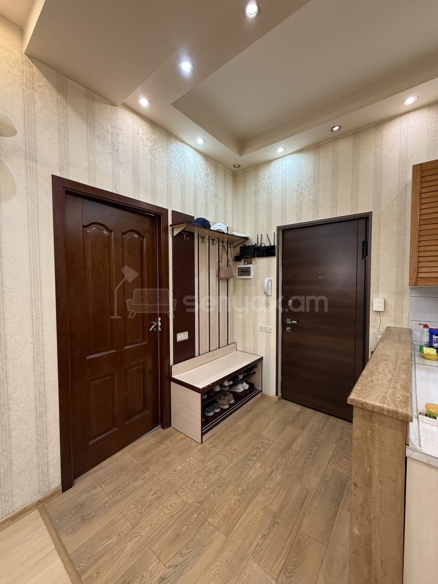 2 Սենյականոց Բնակարան, 55քմ, 9/15 հարկ, Դիզայներական Վերանորոգված