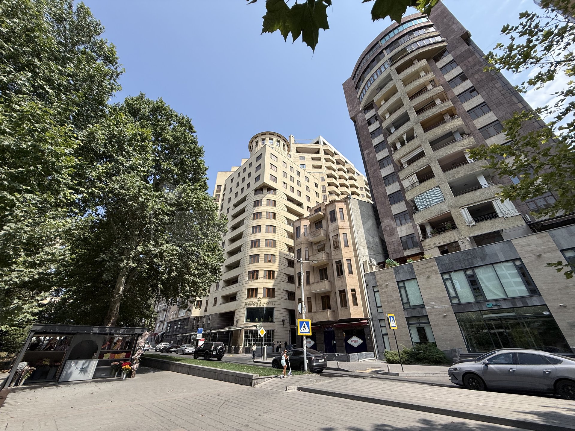 2 Սենյականոց Բնակարան, 55քմ, 9/15 հարկ, Դիզայներական Վերանորոգված