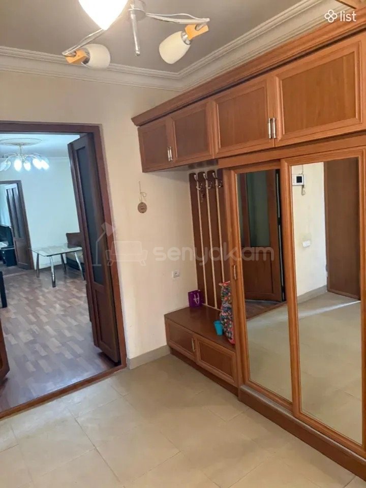 2 Սենյականոց Բնակարան Քարե Շենքում, 68քմ, 1/4 հարկ, Կոսմետիկ Վերանորոգված, Կահավորված, Արևկող