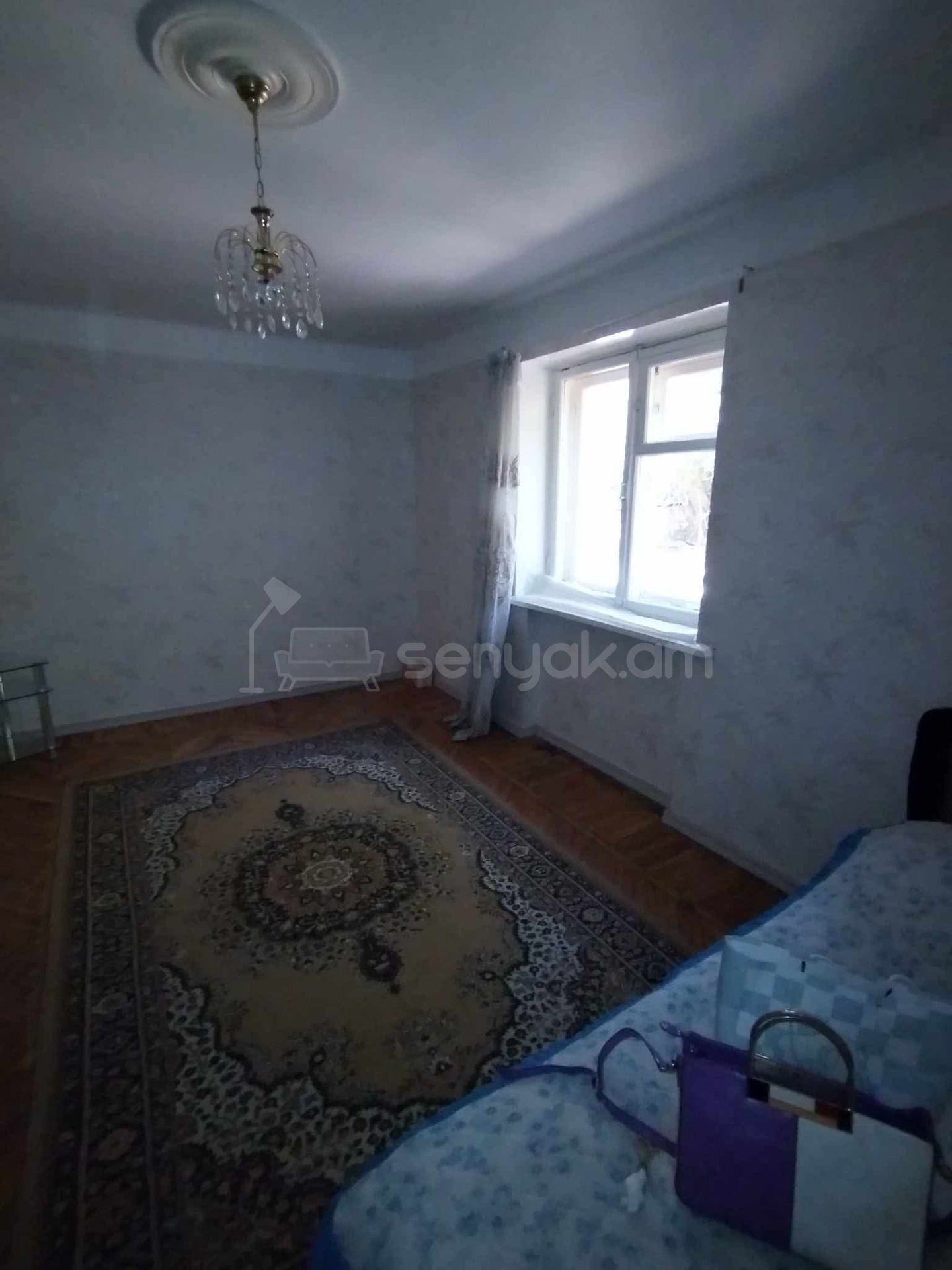 1 Սենյականոց Բնակարան Քարե Շենքում, 31քմ, 3/5 հարկ, Նորմալ Վիճակում