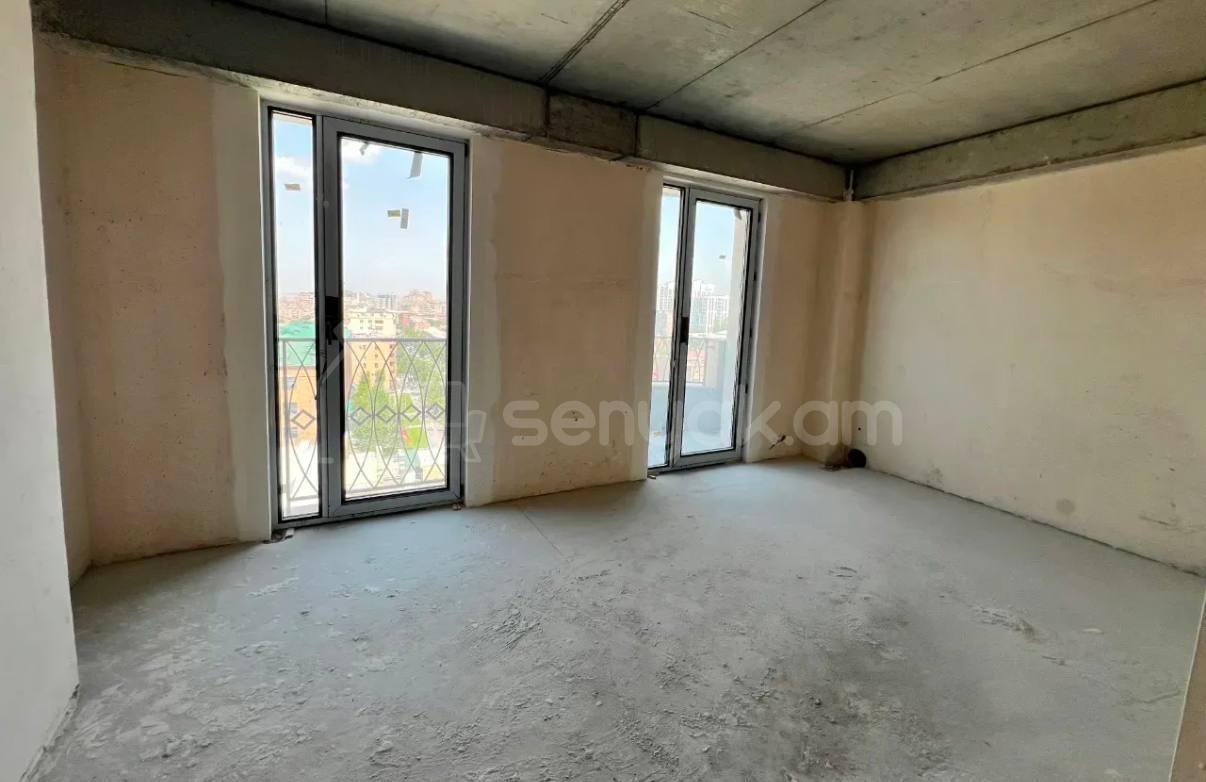 3 Սենյականոց Բնակարան, 78քմ, 12/16 հարկ, Զրոյական Վիճակում