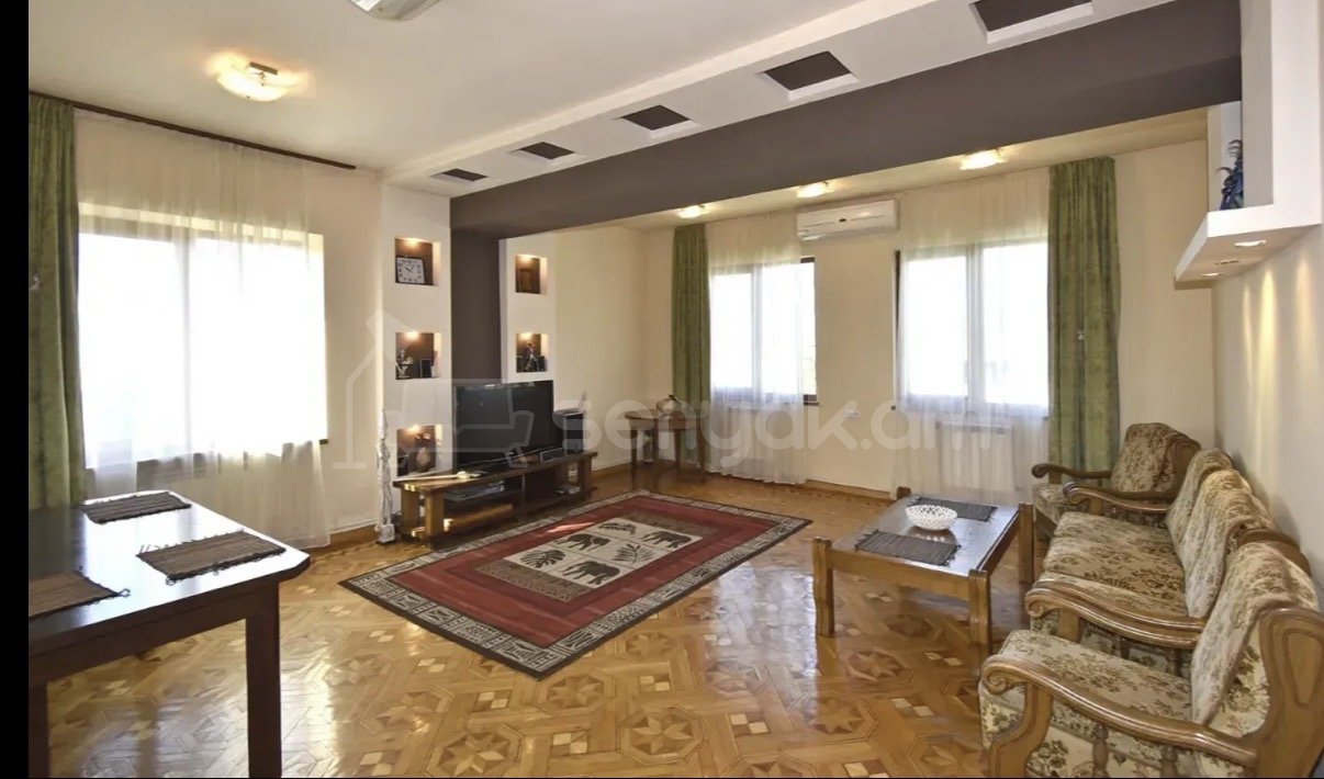 4 Սենյականոց Բնակարան Քարե Շենքում, 140քմ, 2/2 հարկ, Կապիտալ Վերանորոգված, Կահավորված, Արևկող