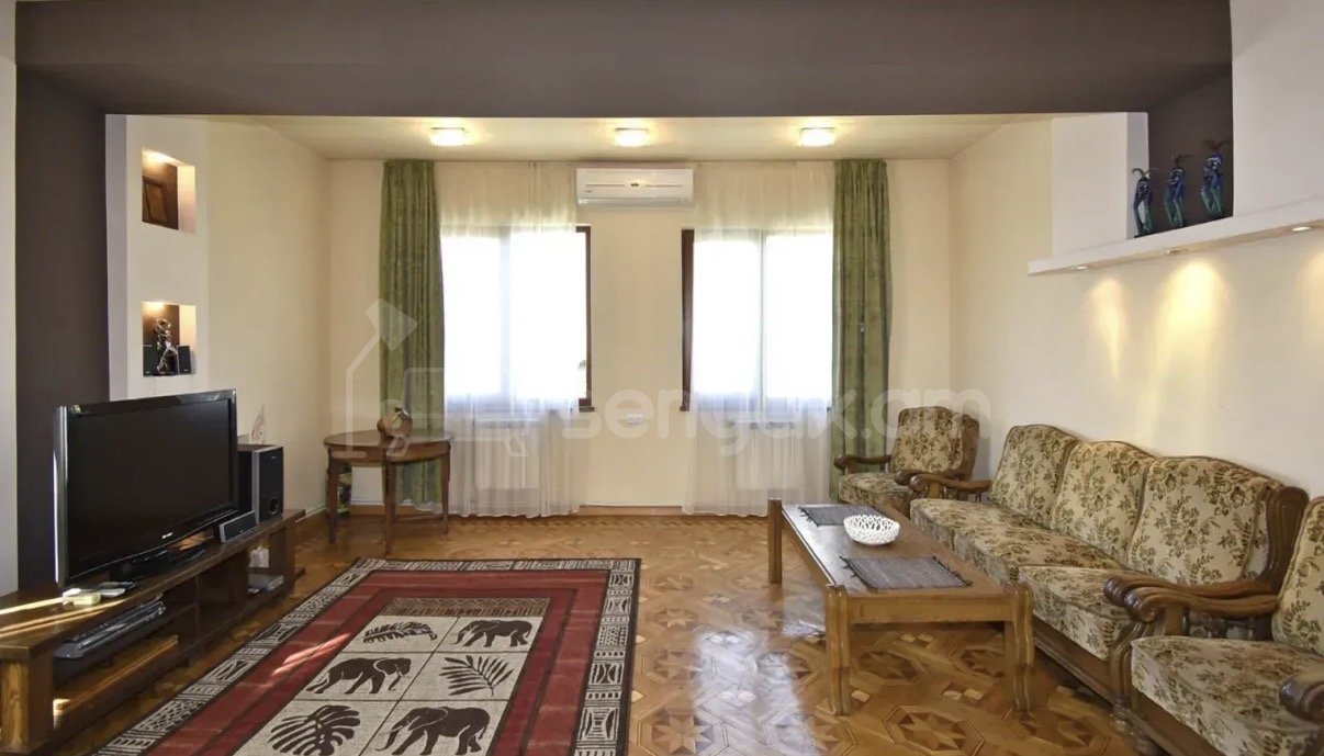 4 Սենյականոց Բնակարան Քարե Շենքում, 140քմ, 2/2 հարկ, Կապիտալ Վերանորոգված, Կահավորված, Արևկող